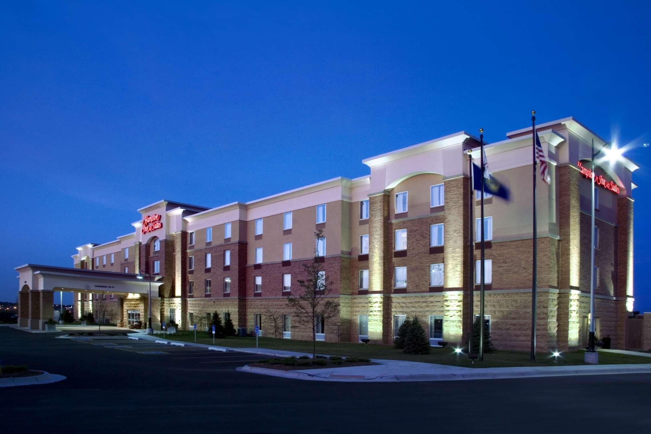 Hampton Inn & Suites Omaha Southwest-La Vista Екстериор снимка