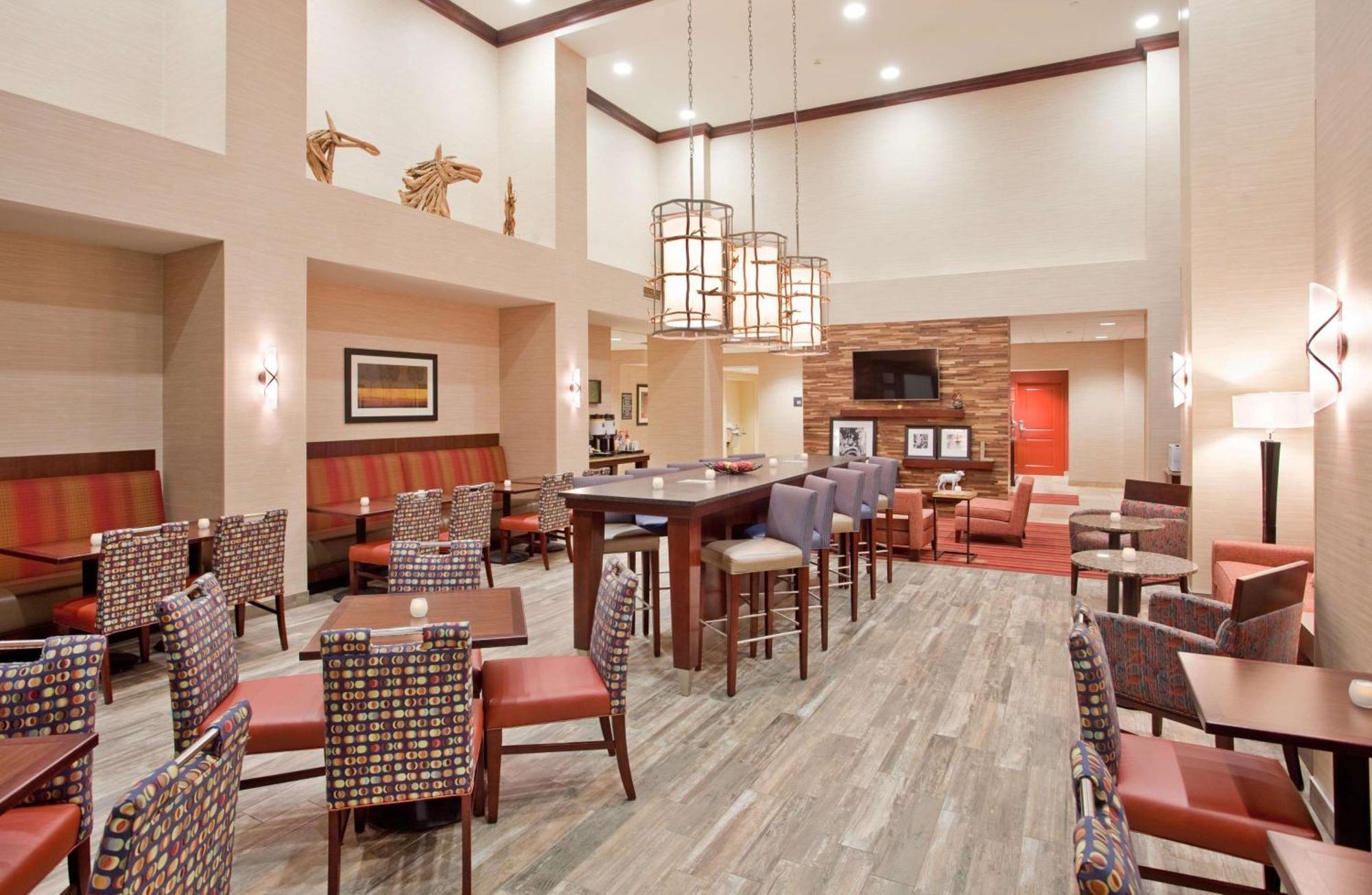 Hampton Inn & Suites Omaha Southwest-La Vista Екстериор снимка